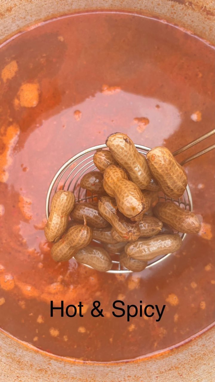 Hot & Spicy boiled peanuts