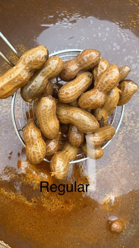 Regular boiled peanuts
